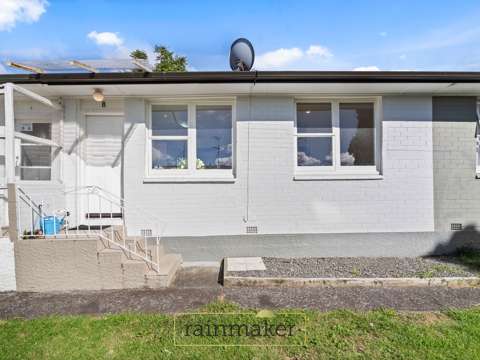 Sandringham 2部屋 Cash Cow + Affordable 2-Bedroom Unit with Garage