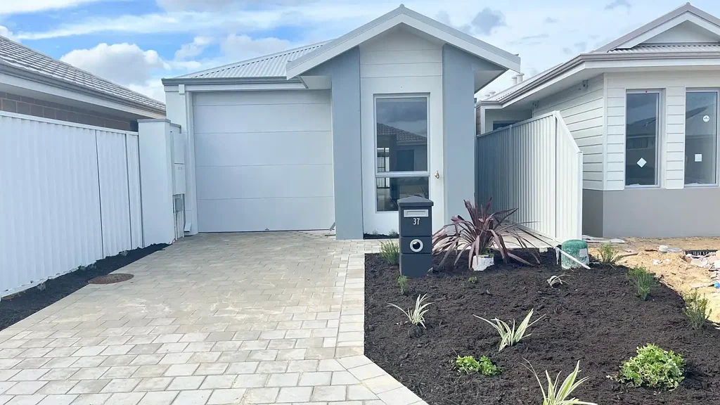 Family Home in Brabham