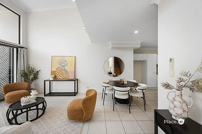 ਰਹਿਣ ਵਾਲਾ ਕਮਰਾ - 4/35 Jersey Street, Morningside, QLD 4170