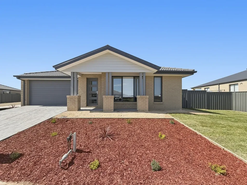 Brand New Contemporary Living in an Exciting New Estate