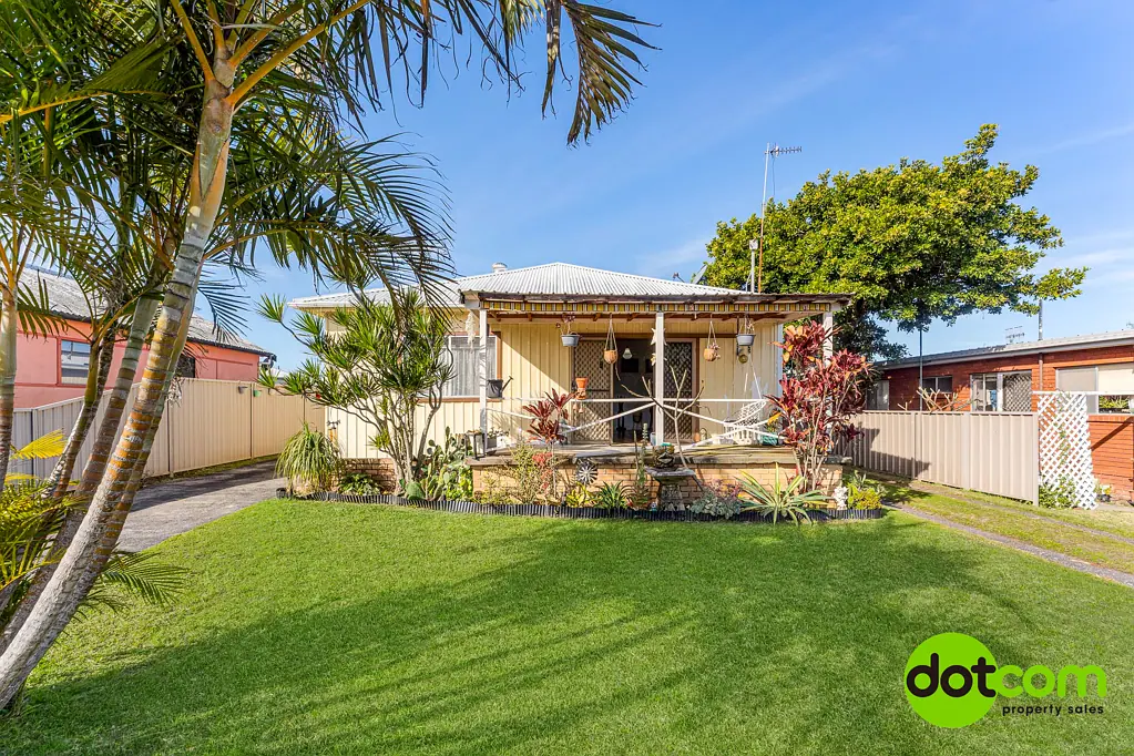9 Holmes Avenue, Toukley, NSW 2263