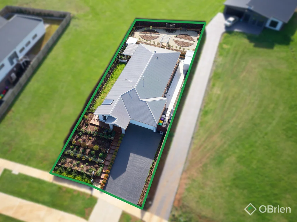 43 Silver Wattle Drive, Warragul, VIC 3820