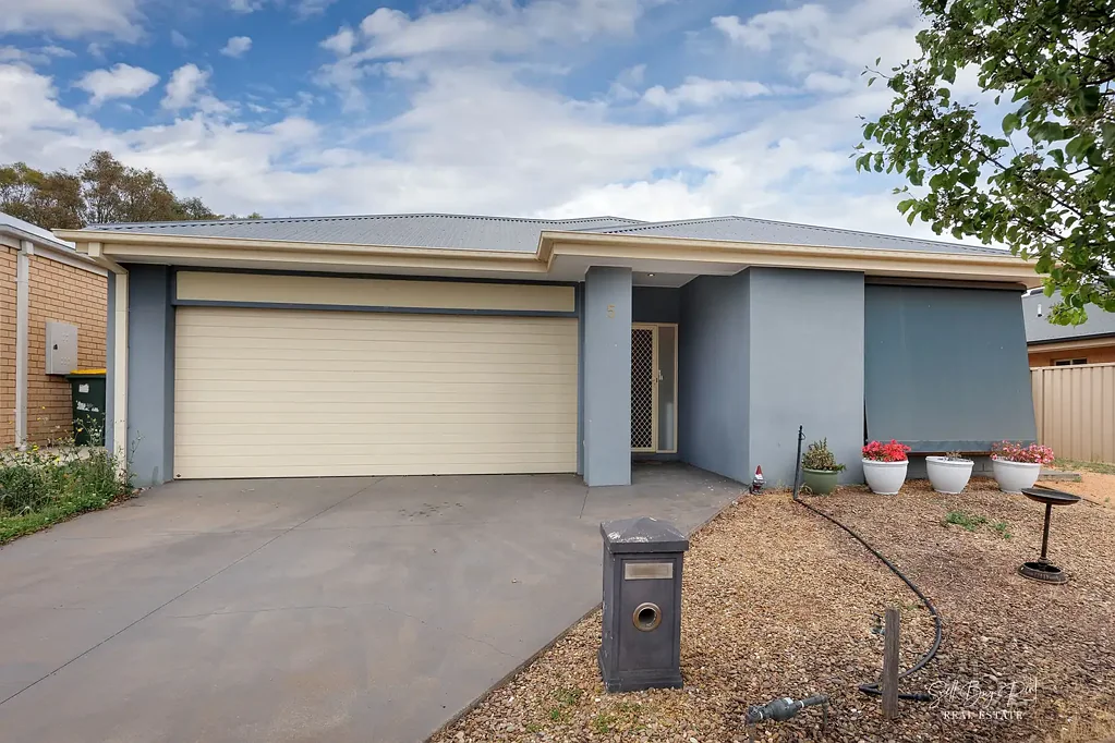 5 SEXTON PLACE, Wodonga, VIC 3690