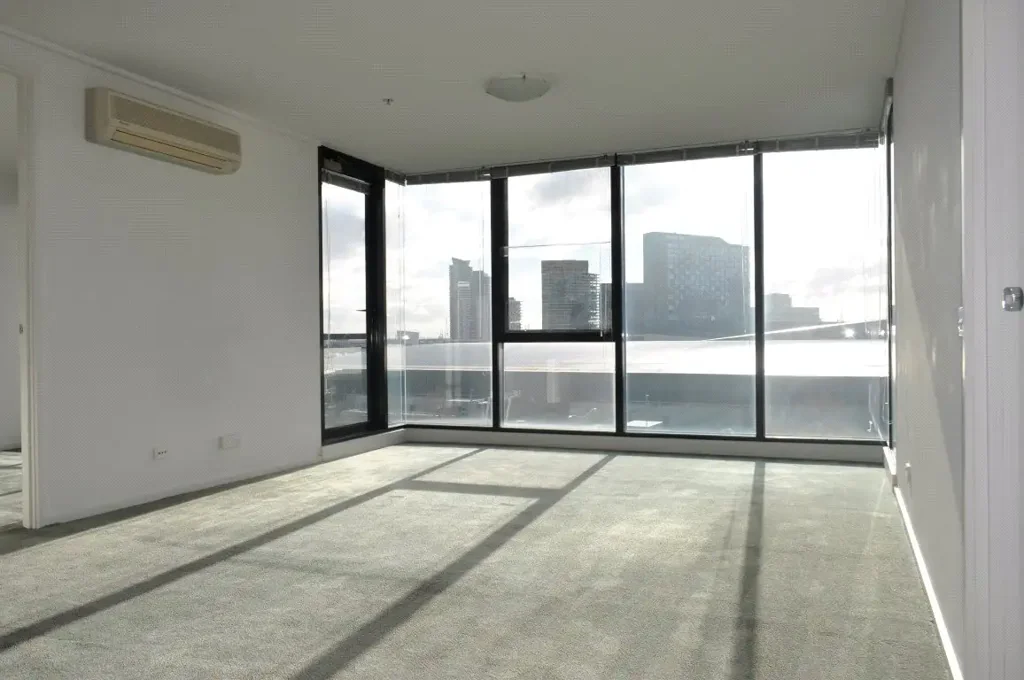 Yarra Crest: 6th Floor - Superb Southbank Location!