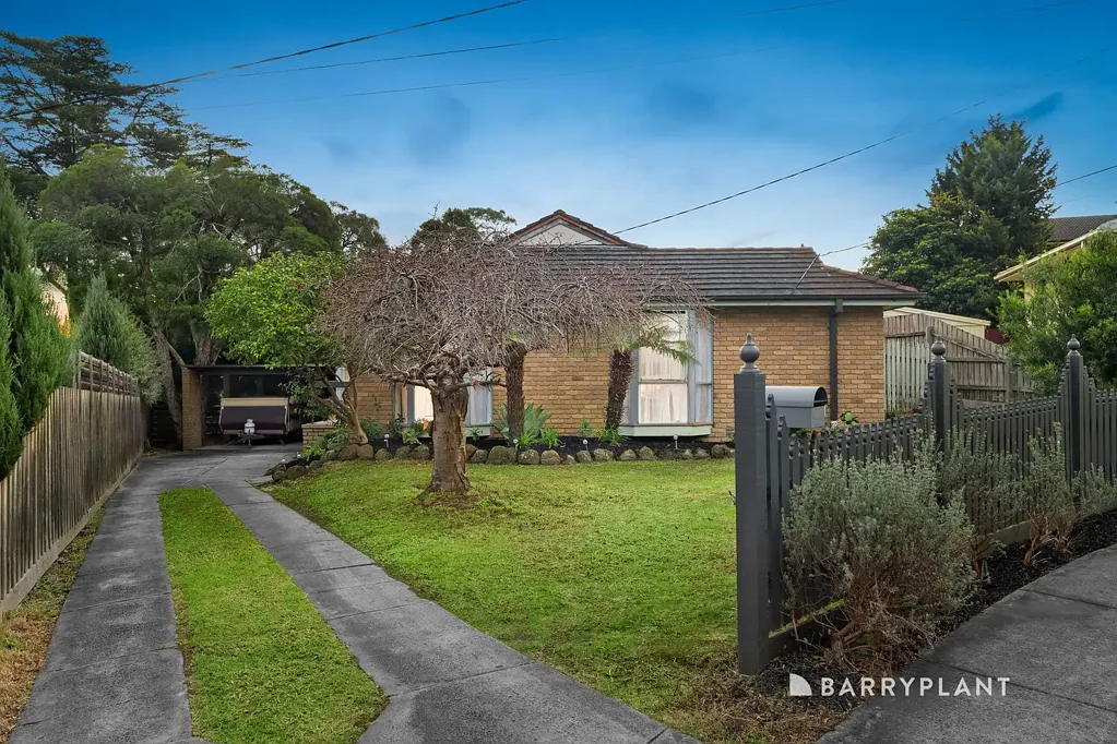 Ferntree Gully 4房 私密小巷家庭绿洲 Private Court Family Oasis