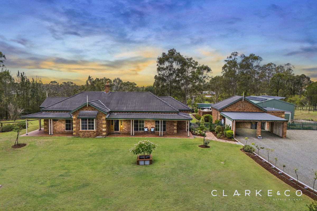 196 BROKENBACK RD, BRANXTON NSW 2335, 0 chambres, 0 salles de bain, House