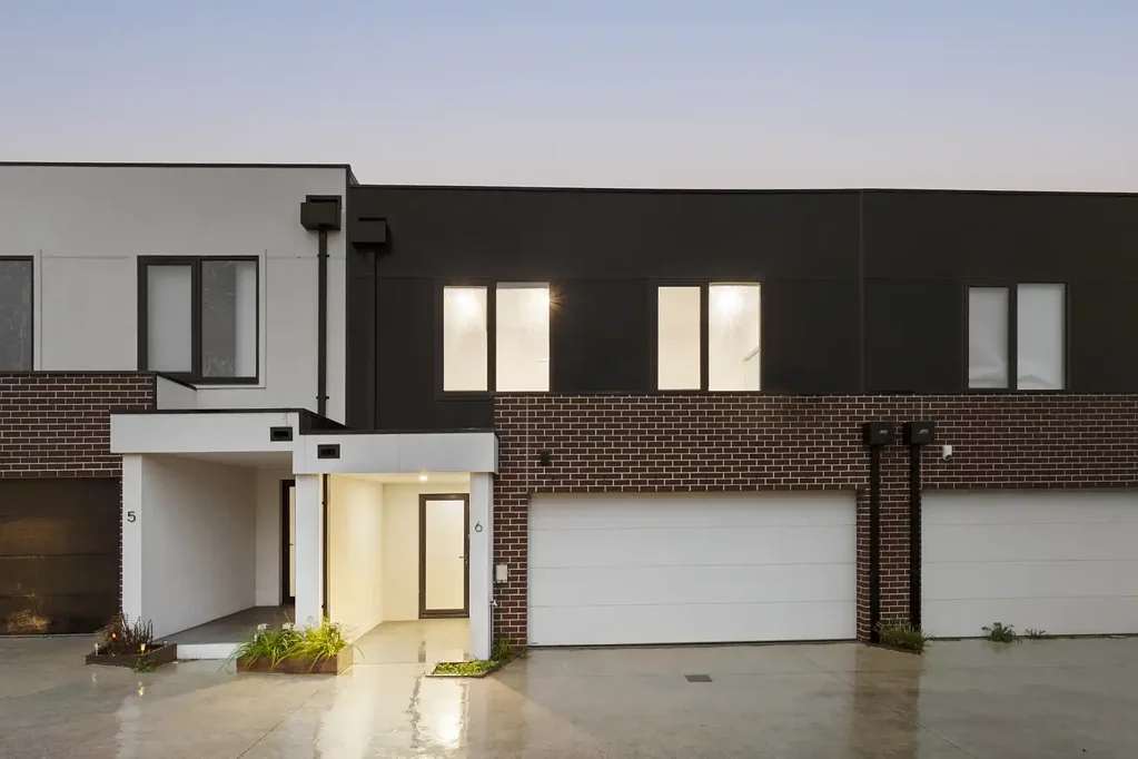 Wollert 4 Slaapkamer Elevated Living with Views
