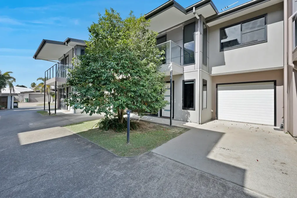 2/25 Bondi Road, Blacks Beach, QLD 4740