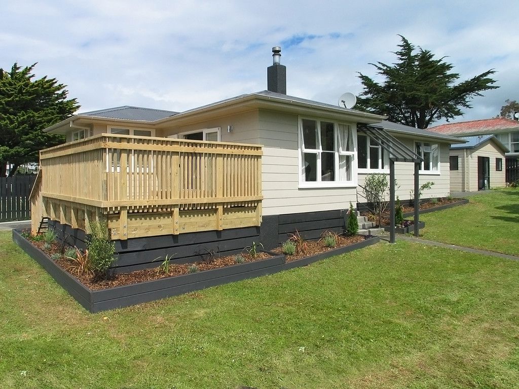 117 Corinna Street, Waitangirua, Porirua, 4 Bedrooms, 1 Bathrooms