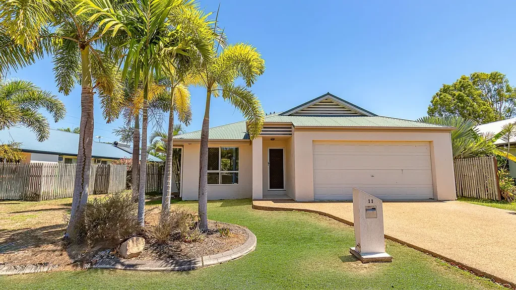 RENOVATED FAMILY HOME IN THE AVENUES - YES PLEASE!