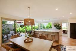 5B Arundale Crescent, Wembley Downs