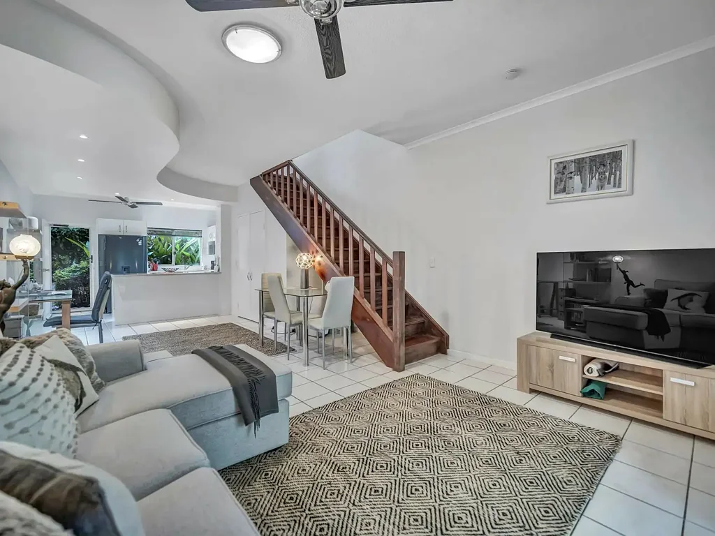 COMFORTABLE RESORT LIVING - FULLY FURNISHED