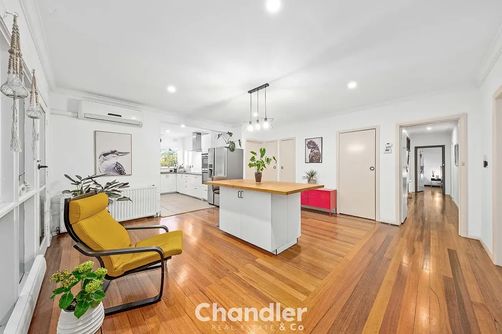 Ferny Creek 5ਬੈੱਡਰੂਮ A Versatile Family Home with Treetop Views and Endless Potential.
