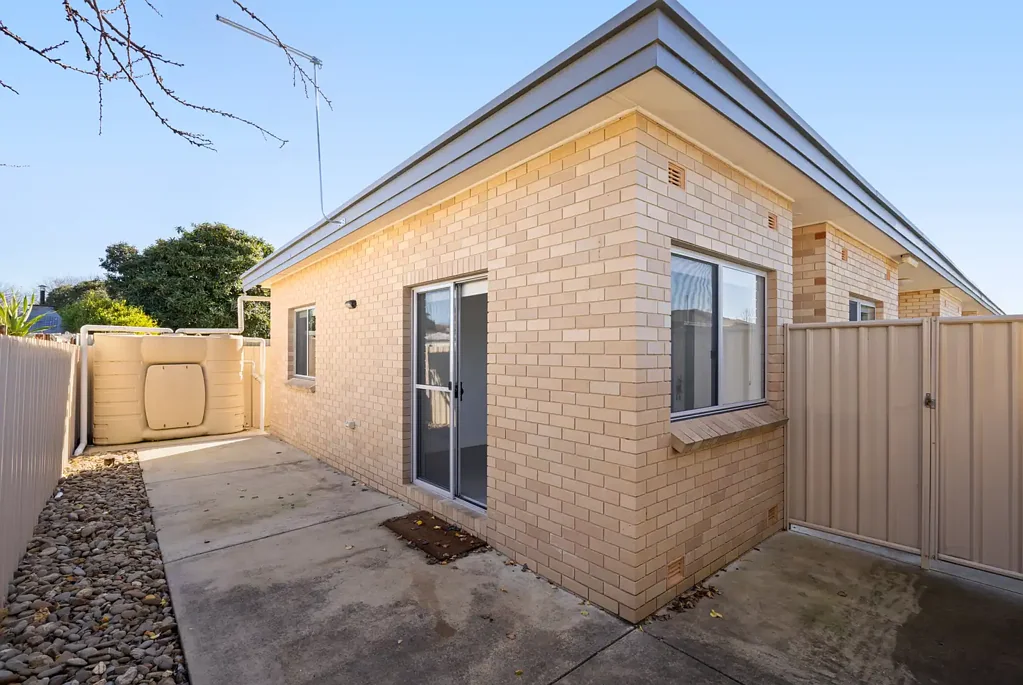 Central Wodonga, low maintenance living.