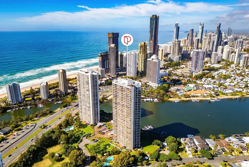 Surfers Paradise 3Moenga Stunning Paradise Waters 3 Bedroom Apartment, The Highest of Its Kind - Elevated Living in Atlantis West