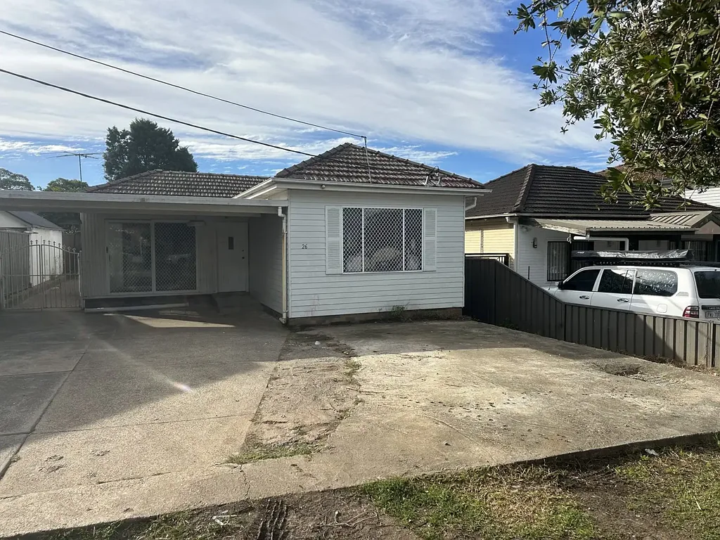 Large Family Home Plus Self-Contained Second Residence