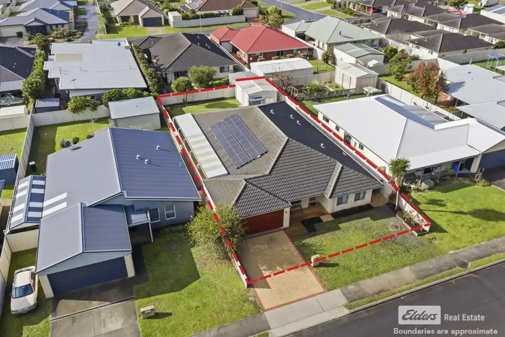 Mckail 4ਬੈੱਡਰੂਮ Supersize Family Home, with Shed