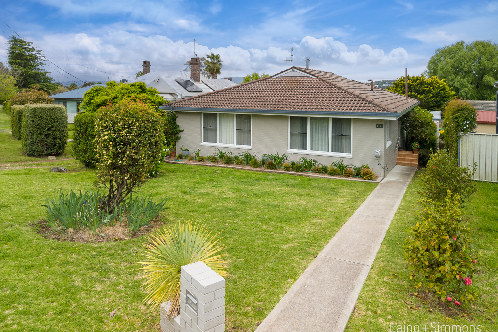 27 RAILWAY PDE, ARMIDALE NSW 2350, 0房, 0浴, House