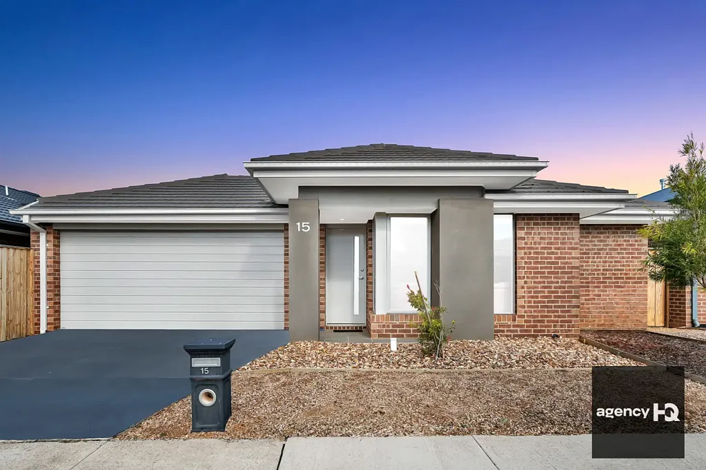 15 Silvereye Street, Kurunjang, VIC 3337