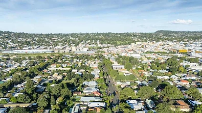 揭秘澳洲十大区域房产黑马：房价更低25%，涨幅却跑赢首府城市！