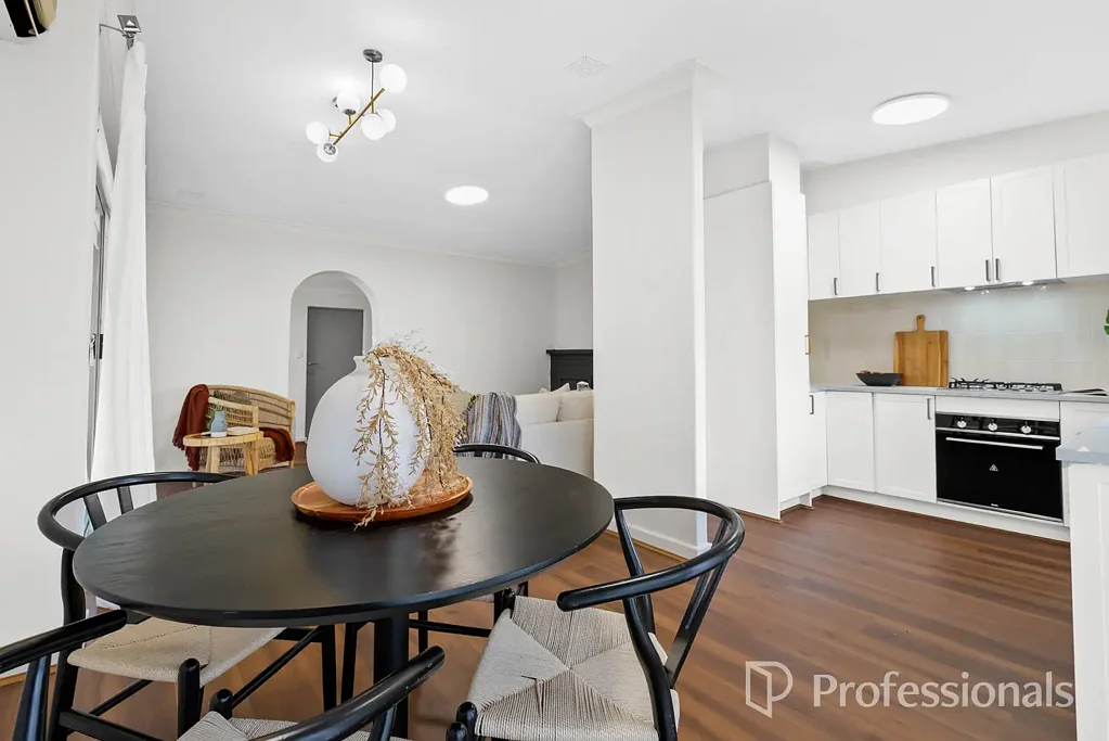 Orelia 4Zimmer Fully Renovated Home on a Spacious 728sqm Block