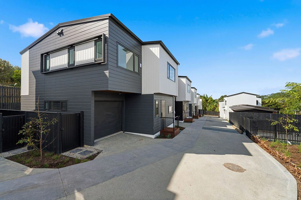 Lot 2/30 Kiteroa Terrace, Rothesay Bay, North Shore City, Auckland