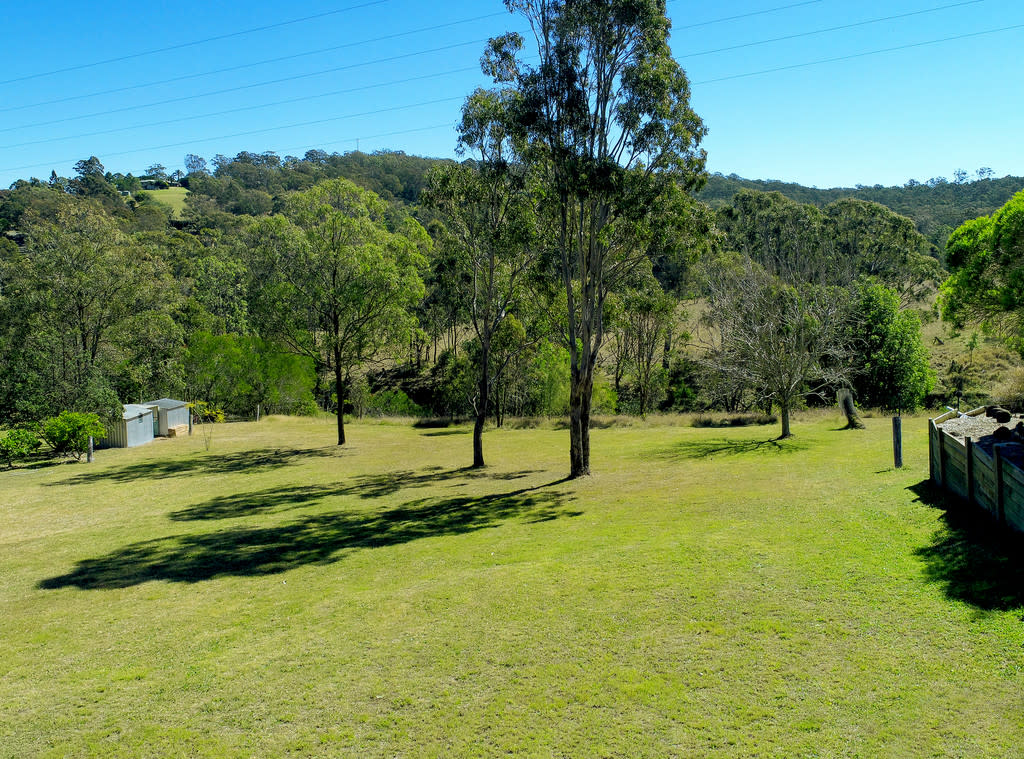 10 CREBRA CR, TOP CAMP QLD 4350, 0 rūma, 0 rūma horoi, Section