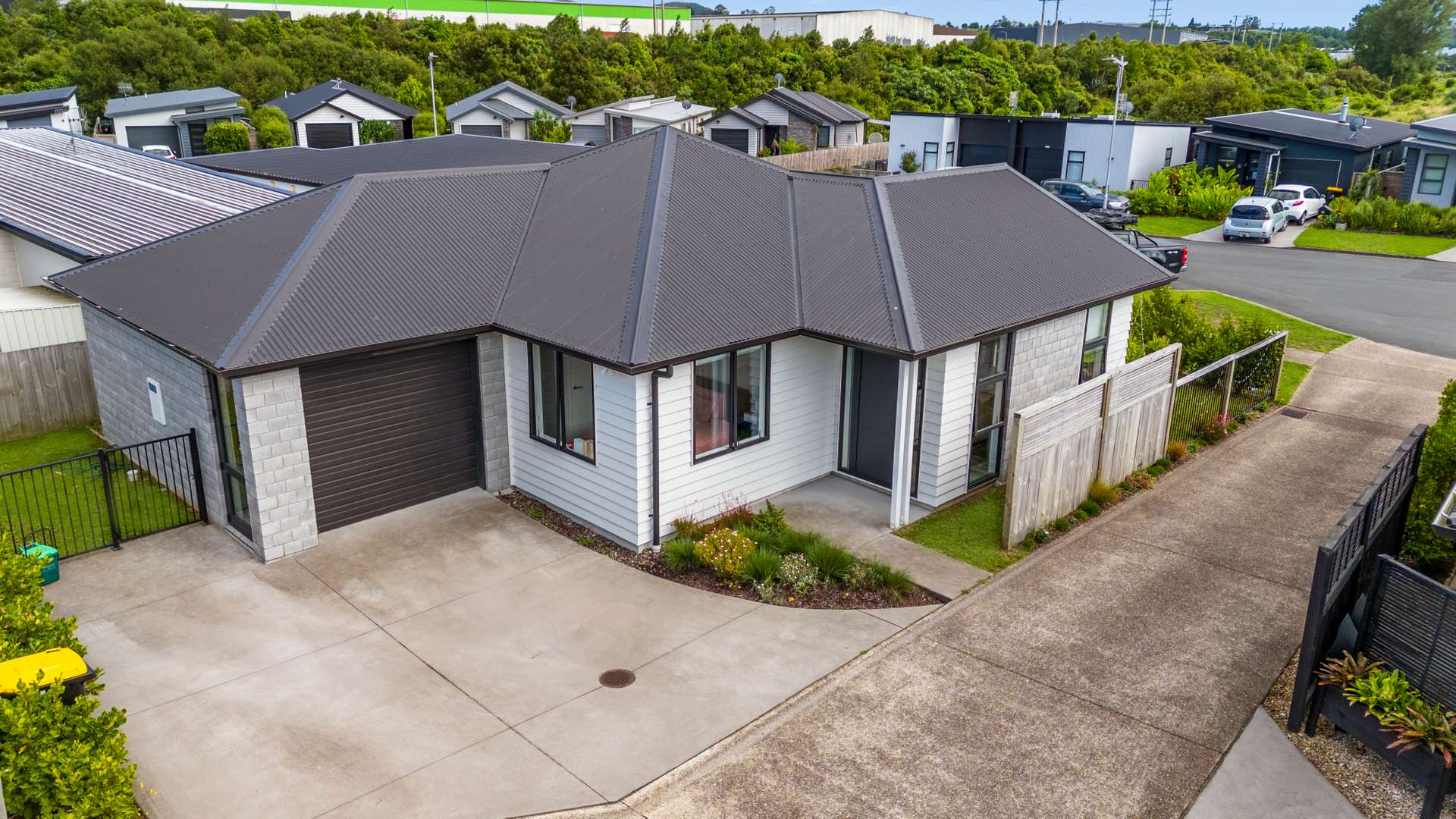 10 Foley Grove, Pyes Pa, Tauranga, 3 rūma, 0 rūma horoi, House