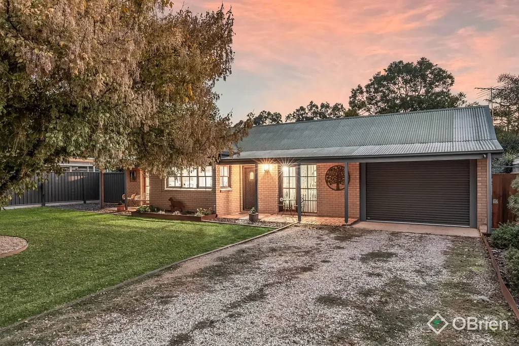 17 Canning Street, Barnawartha, VIC 3688