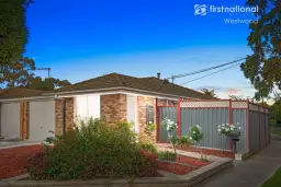 2/38 Julier Crescent, Hoppers Crossing