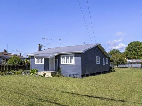 Cozy Cottage