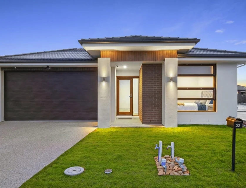 22 Trent Crescent, Charlemont, Geelong, 4 chambres, 2 salles de bain, House