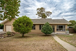304 Desmond Street, Lavington