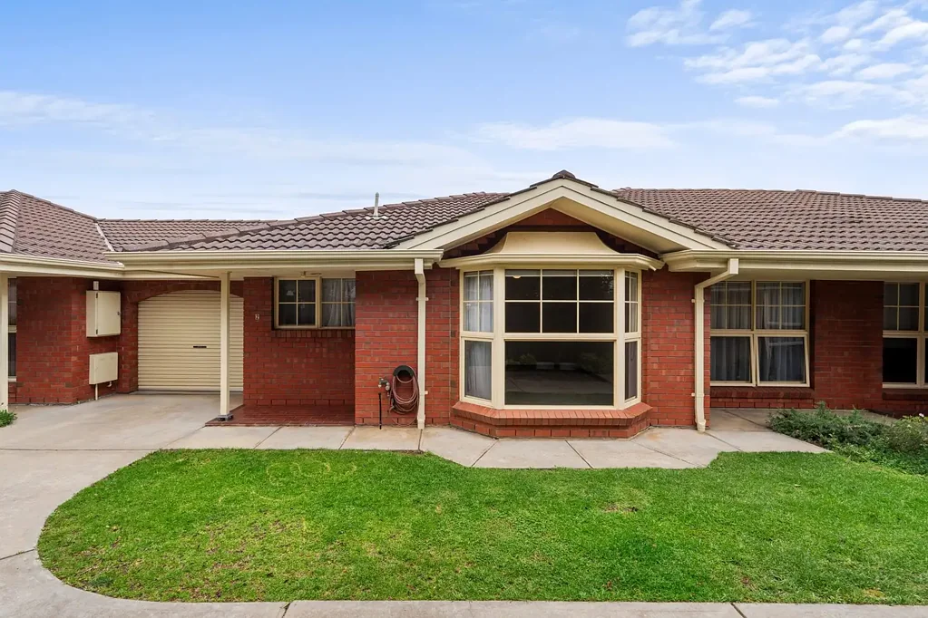 Marleston 2ਬੈੱਡਰੂਮ A quality-built homette with space, privacy and convenience in a tightly held group of just three.