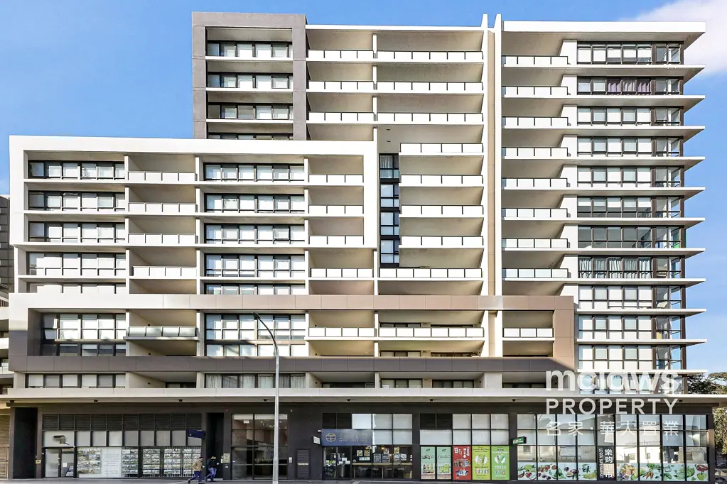 Fully Furnished - Modern and Convenient Apartment Living in the Heart of Hurstville - For rent