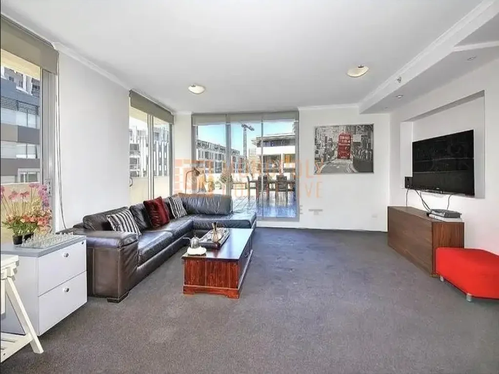 PENTHOUSE STYLED 2 BEDROOM APARTMENT