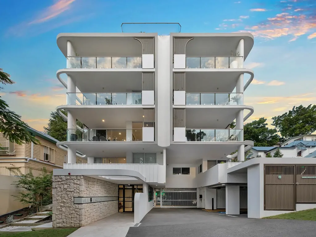 2/8 Carlton Street, Highgate Hill, QLD 4101