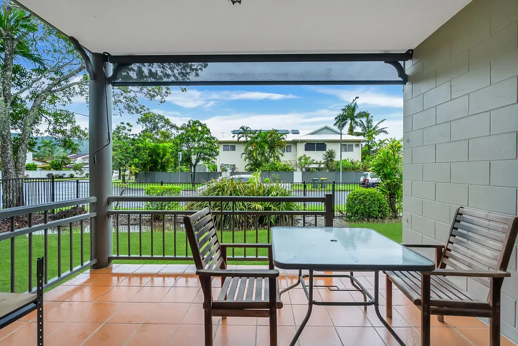 2/17 Grantala Street, Manoora, QLD 4870