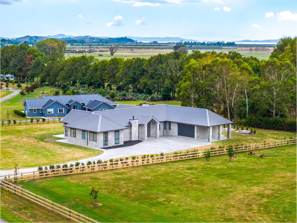 Clevedon Sophisticated living with space