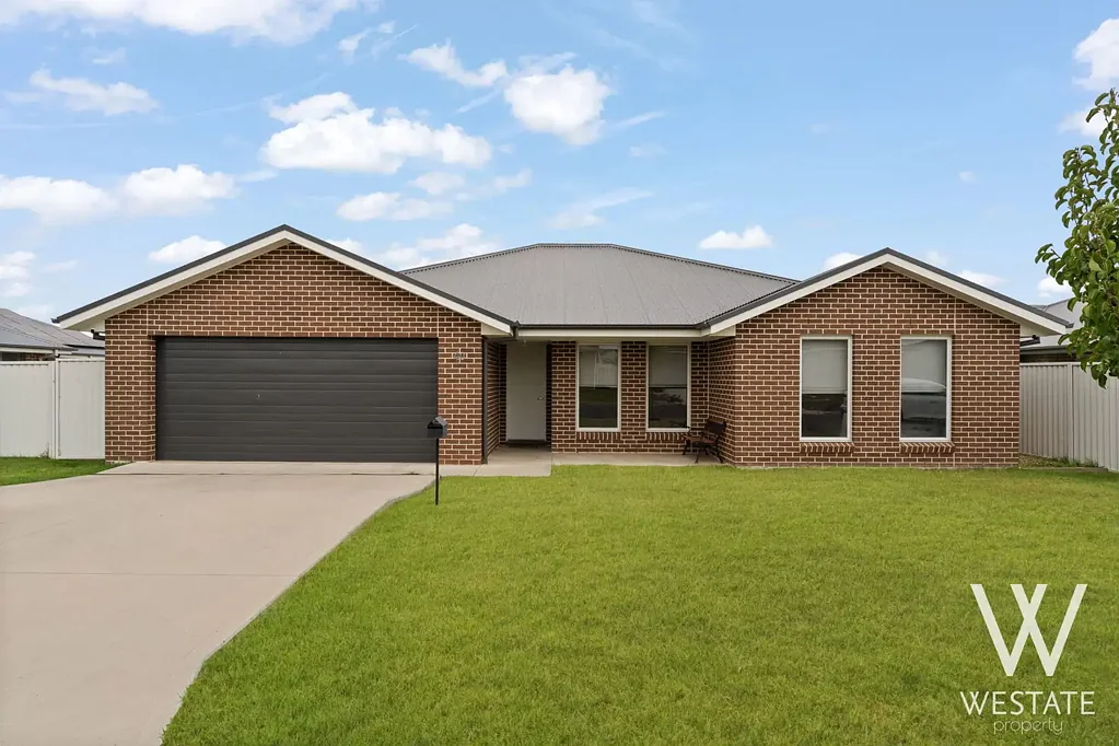 40 Fraser Drive, Eglinton, NSW 2795