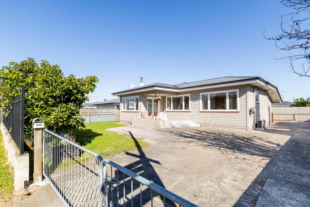 Parkvale 3 Bedroom You’ll want to move quickly on this one!