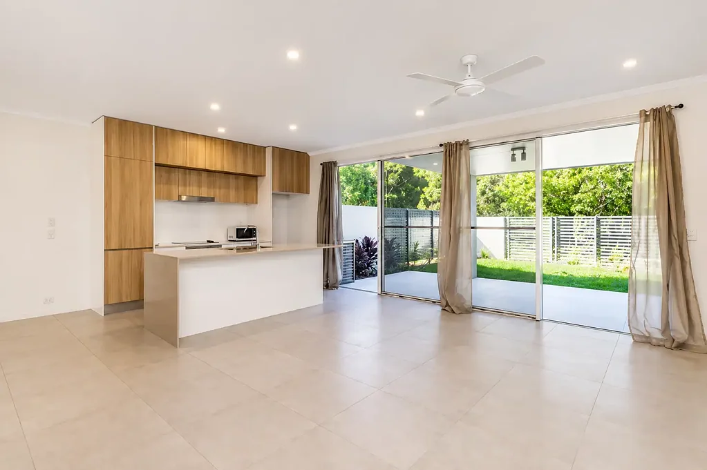 Robina 3房  Vacant & Ready To Move Into Immediately - Submit All Offers!