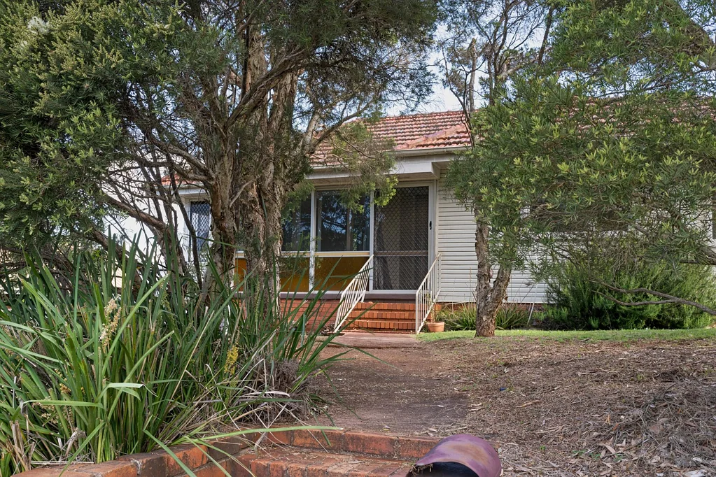 Conveniently located Harristown home