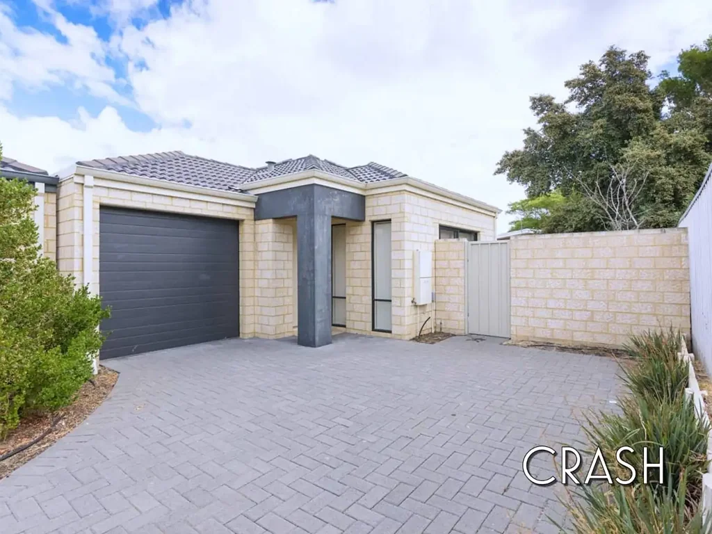 3x2 House in Balga with Courtyard.