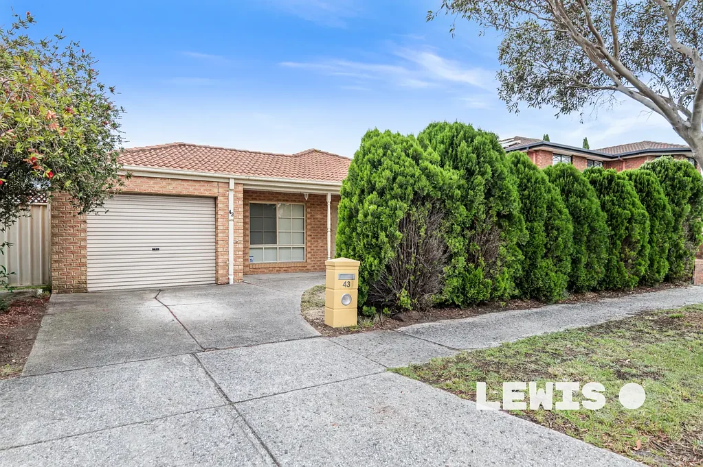 43 Shortridge Circuit, Roxburgh Park, VIC 3064