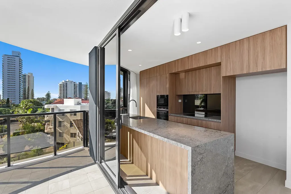 Beachside Luxury Living – Encore Broadbeach