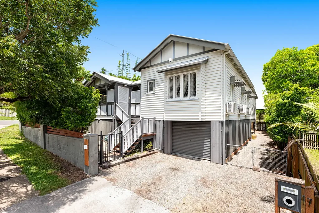 17 Galway Street, Greenslopes, QLD 4120