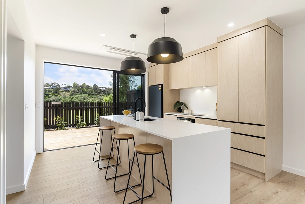 Te Atatu Peninsula 4ਬੈੱਡਰੂਮ Developer NEEDS the last 4 bed SOLD!