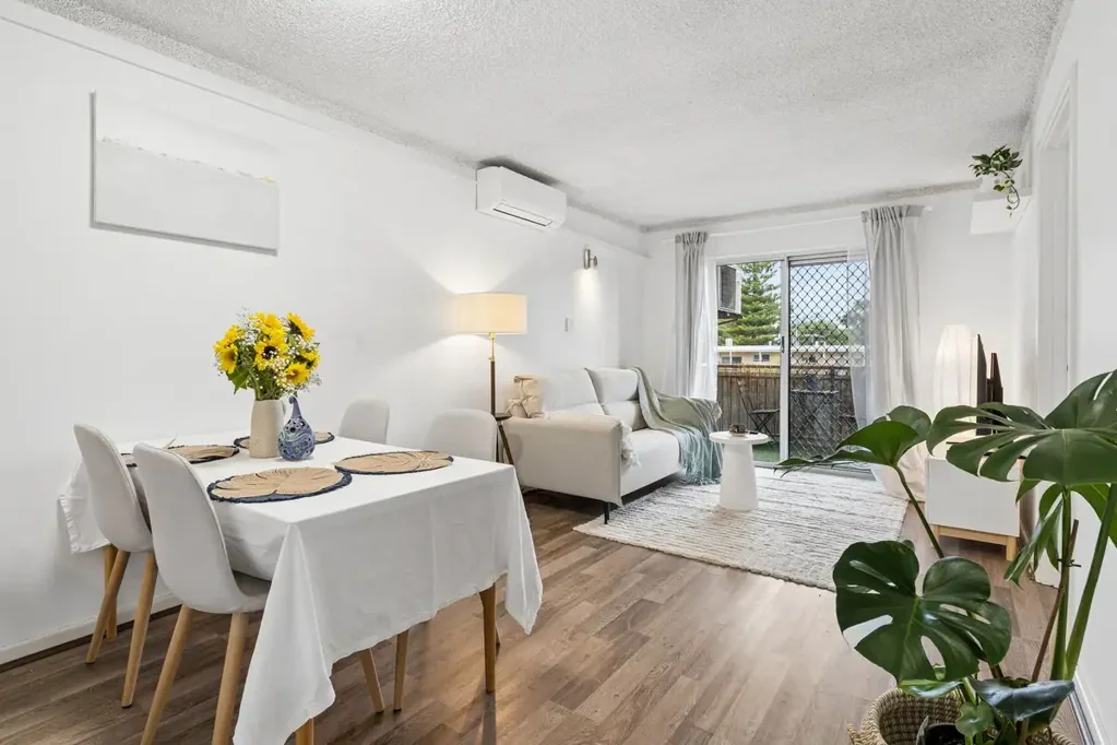 Maylands 2 Bedroom READY TO MOVE IN!!!