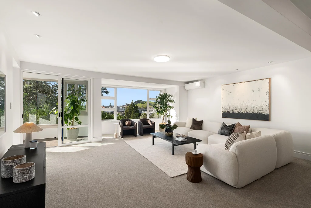 Epsom 2房  DGZ Epsom - Declared Reserve Under $1.45M